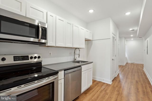 2718 N 11TH ST, Philadelphia, PA 19133