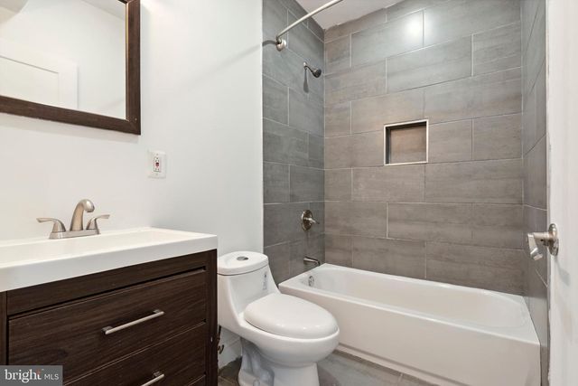 2718 N 11TH ST, Philadelphia, PA 19133
