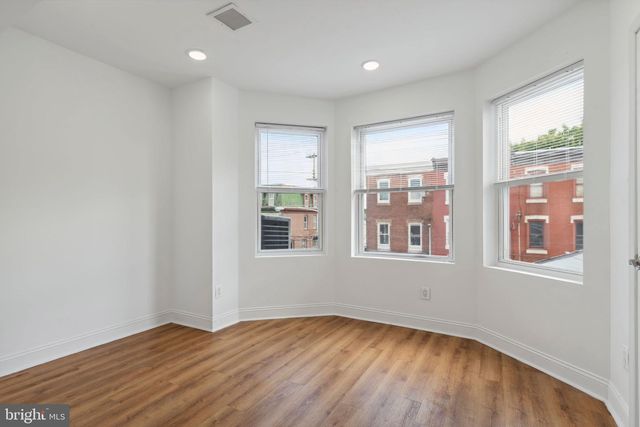 2718 N 11TH ST, Philadelphia, PA 19133