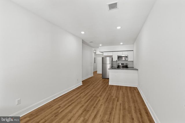 2718 N 11TH ST, Philadelphia, PA 19133