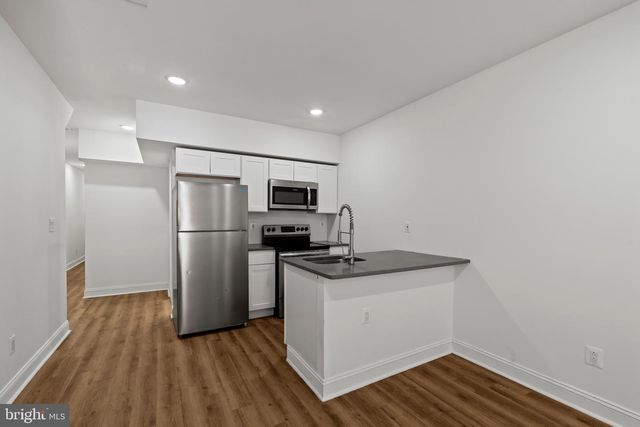 2718 N 11TH ST, Philadelphia, PA 19133
