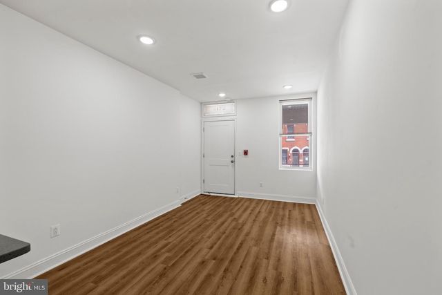 2718 N 11TH ST, Philadelphia, PA 19133
