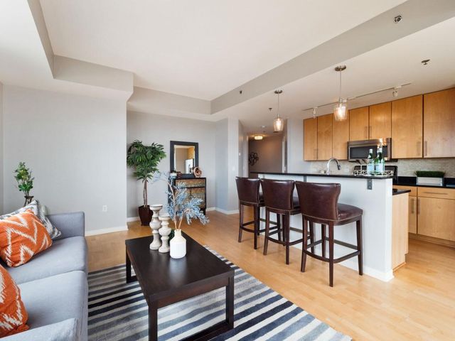 929 Portland Avenue 2405, Minneapolis, MN 55404