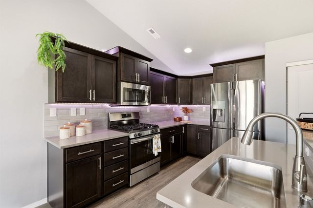 14702 E Sanson Ave, Spokane Valley, WA 99216
