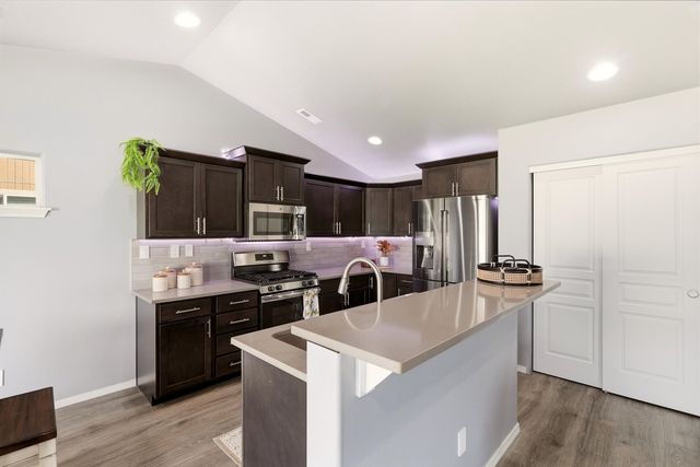 14702 E Sanson Ave, Spokane Valley, WA 99216