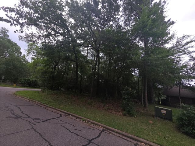 22468 Pebble Beach Way, Huntsville, TX 77320