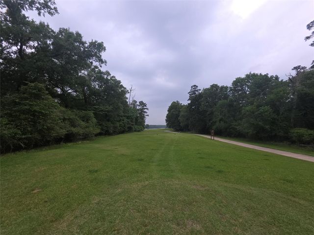 22468 Pebble Beach Way, Huntsville, TX 77320