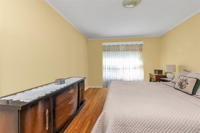 142-24 61st Road, Flushing, NY 11367