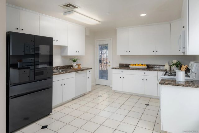 1626 La Presa Ave, Spring Valley, CA 91977