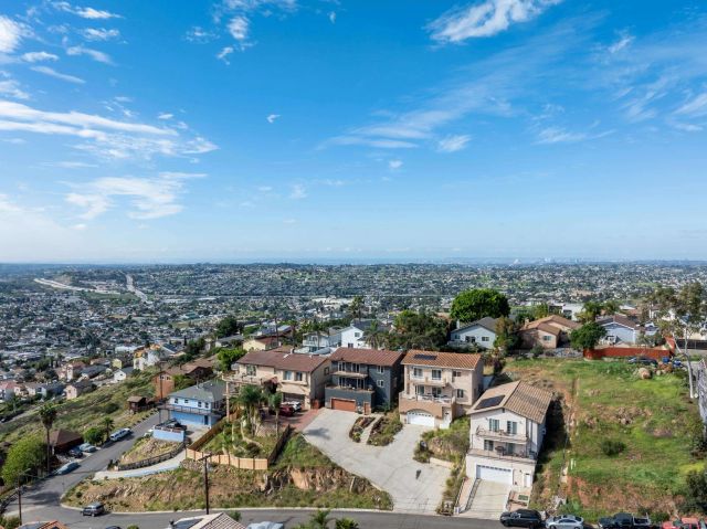 1626 La Presa Ave, Spring Valley, CA 91977