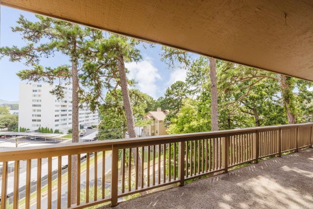 724 Weston Rd Apt Q3, Hot Springs, AR 71913