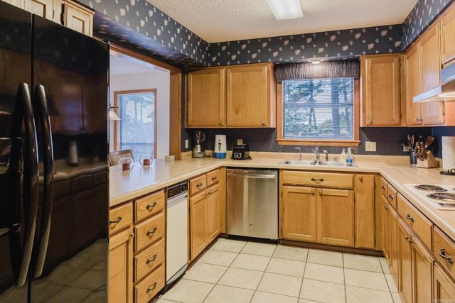 724 Weston Rd Apt Q3, Hot Springs, AR 71913