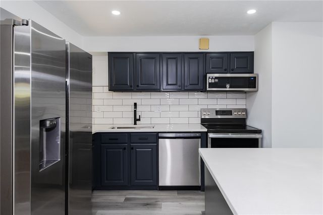 4300 Lambeth Drive, Dayton, OH 45424