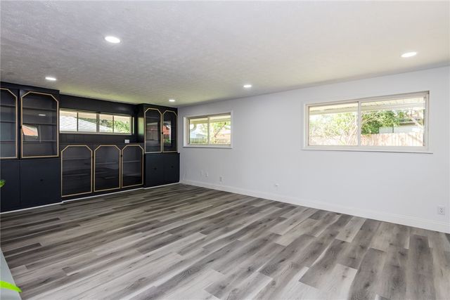 4300 Lambeth Drive, Dayton, OH 45424
