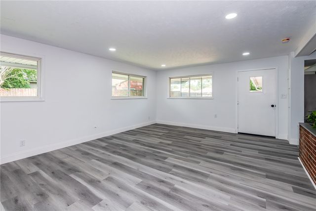 4300 Lambeth Drive, Dayton, OH 45424
