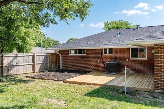 4300 Lambeth Drive, Dayton, OH 45424