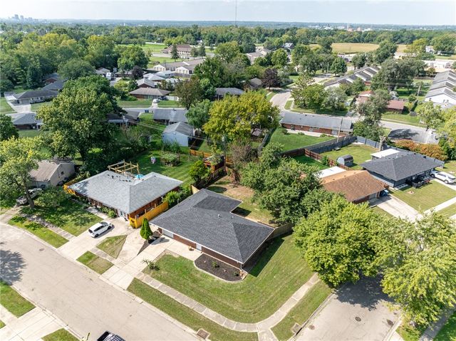 4300 Lambeth Drive, Dayton, OH 45424