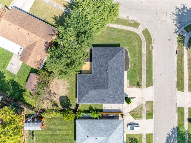 4300 Lambeth Drive, Dayton, OH 45424