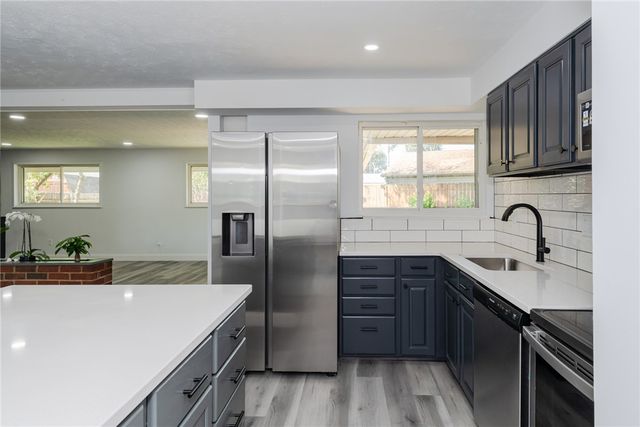 4300 Lambeth Drive, Dayton, OH 45424