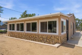 4851 W Avenue M8, Lancaster, CA 93536