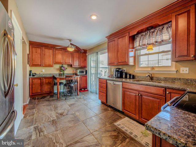 105 PATTIE DR, Newark, DE 19702