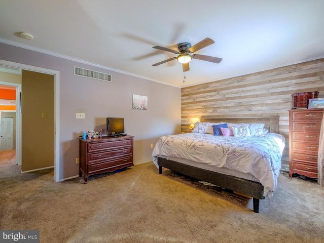 105 PATTIE DR, Newark, DE 19702