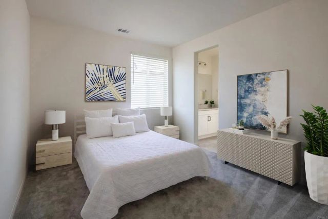9392 Song Bird Way, Santee, CA 92071