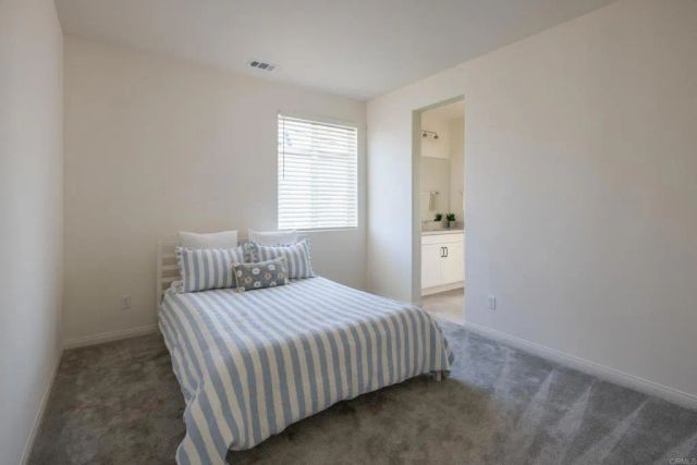 9392 Song Bird Way, Santee, CA 92071