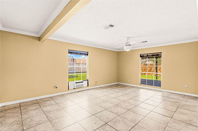 1007 Trimm Avenue, Pasadena, TX 77502