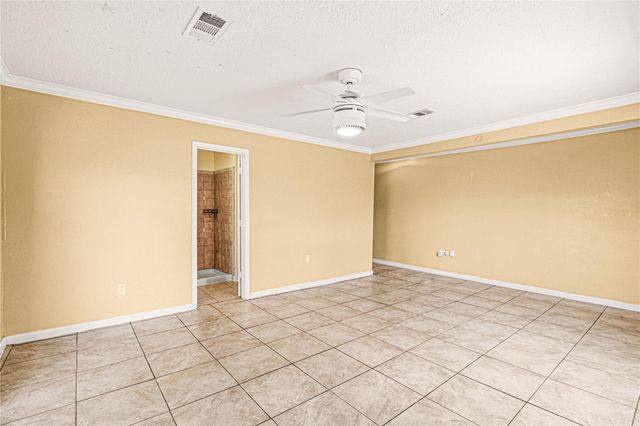 1007 Trimm Avenue, Pasadena, TX 77502