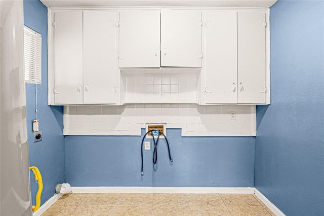 1007 Trimm Avenue, Pasadena, TX 77502