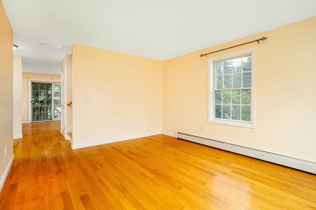 208 Lawrence Street, Gardner, MA 01440