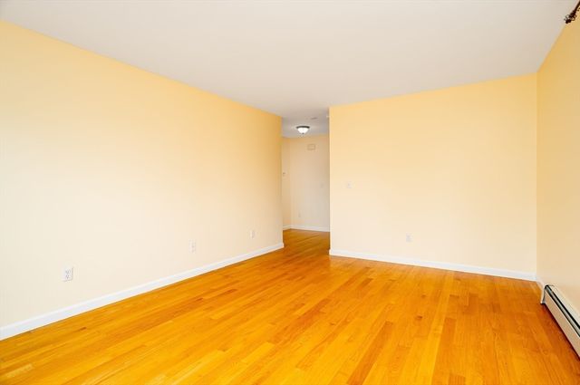 208 Lawrence Street, Gardner, MA 01440