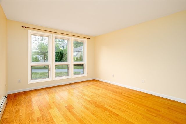 208 Lawrence Street, Gardner, MA 01440
