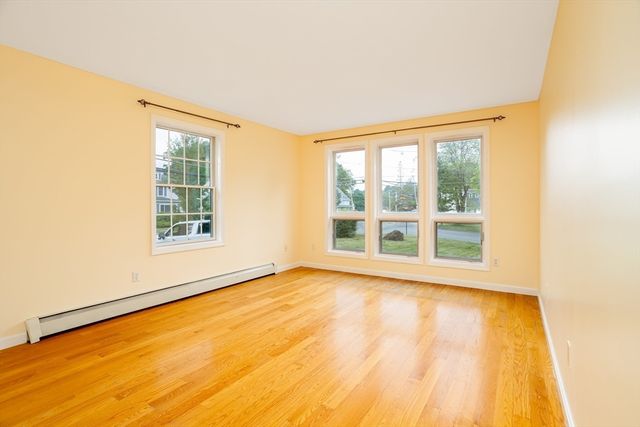 208 Lawrence Street, Gardner, MA 01440