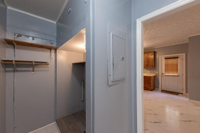 524 W Goodrich Avenue, Thomaston, GA 30286