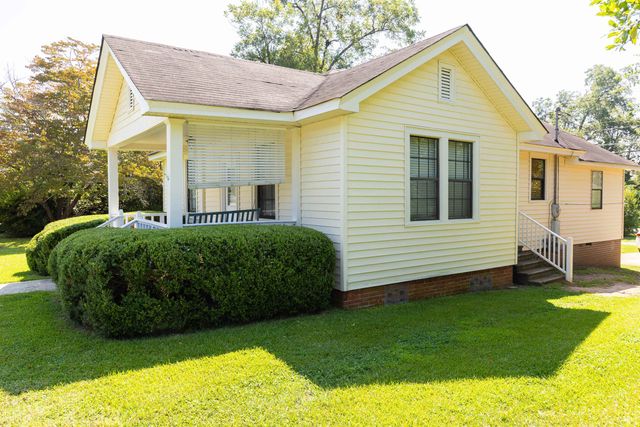 524 W Goodrich Avenue, Thomaston, GA 30286