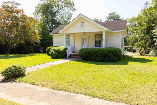 524 W Goodrich Avenue, Thomaston, GA 30286