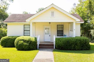 524 W Goodrich Avenue, Thomaston, GA 30286