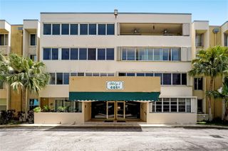 6861 SW 147th Ave 3G, Miami, FL 33193