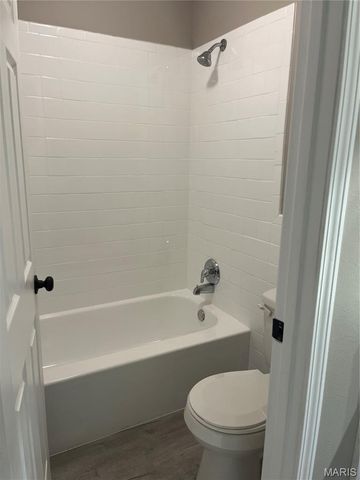 4484 Miletus Drive, Florissant, MO 63033