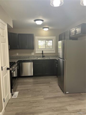 4484 Miletus Drive, Florissant, MO 63033