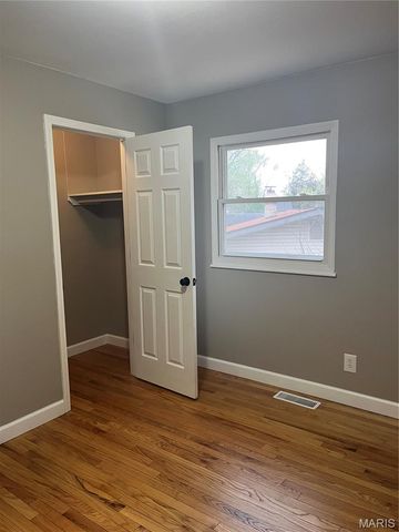 4484 Miletus Drive, Florissant, MO 63033