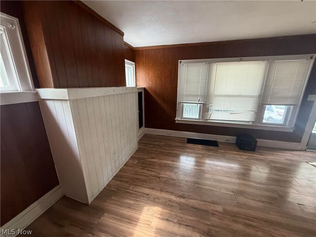 14318 Alder Avenue, East Cleveland, OH 44112