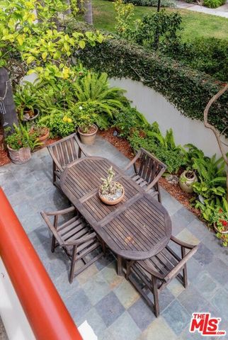 121 Outrigger Mall, Marina Del Rey, CA 90292