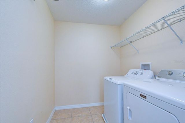 2451 DAKOTA ROCK DRIVE, Ruskin, FL 33570