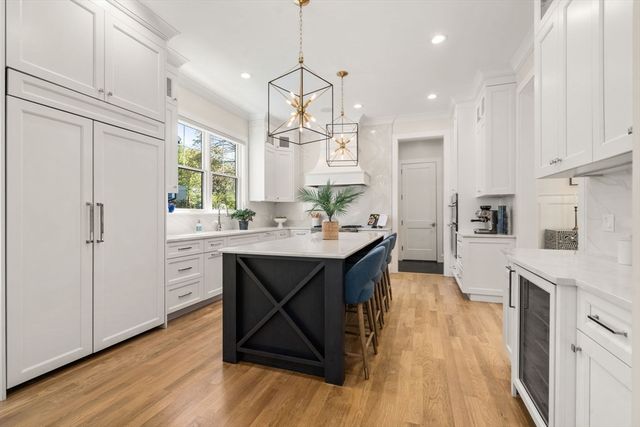 10 Spiers Road, Newton, MA 02459