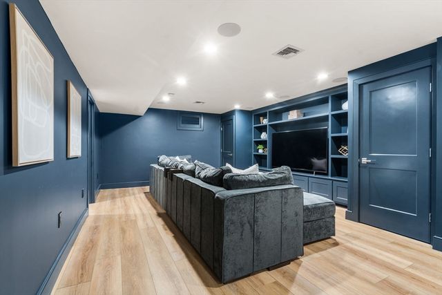 10 Spiers Road, Newton, MA 02459