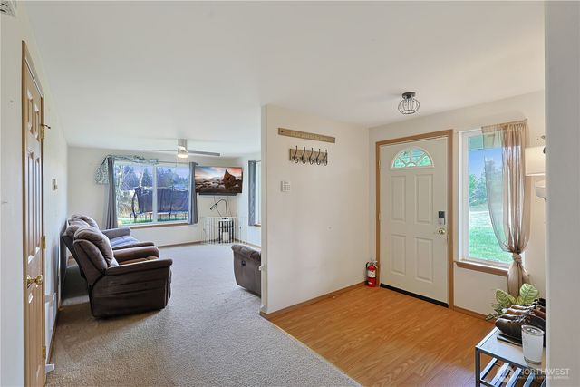 13929 Mariposa Lane SE, Yelm, WA 98597