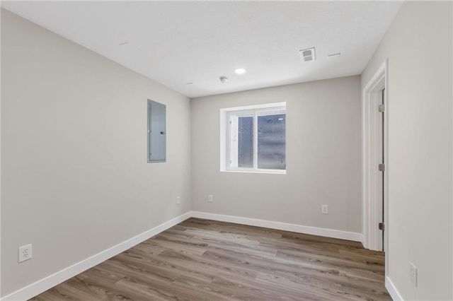 13334 W 180th Terrace, Overland Park, KS 66013